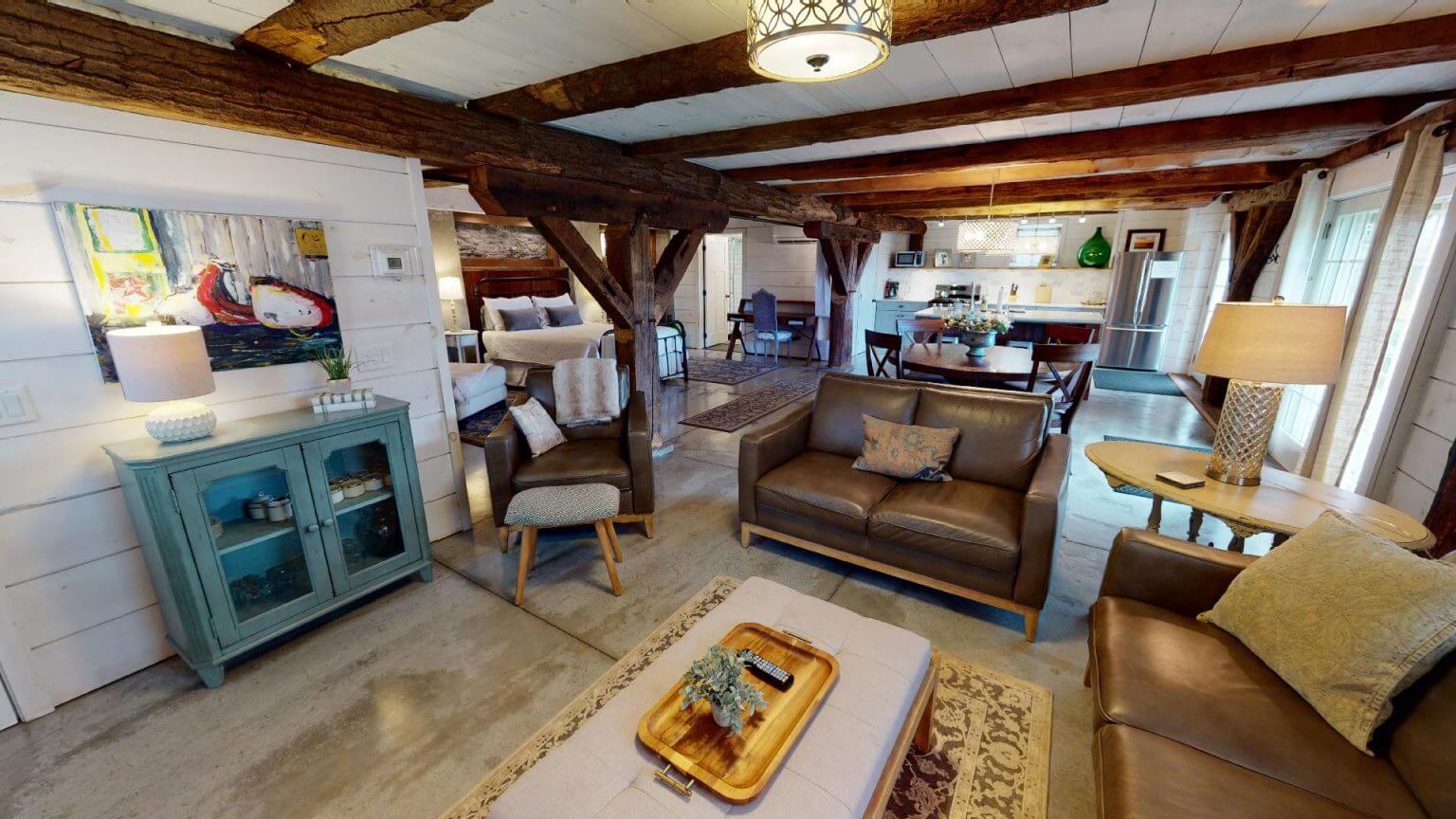 Vineyard Guest Barn 17