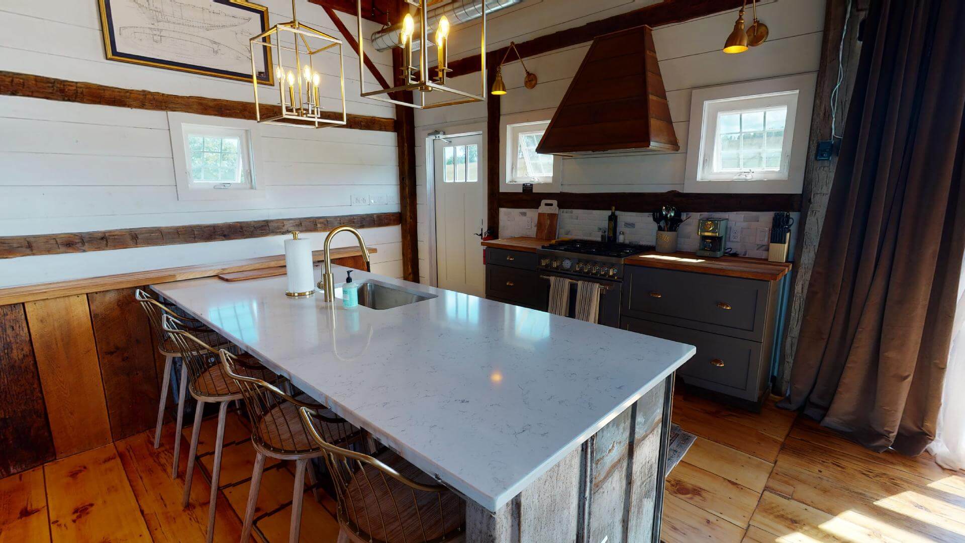 Vineyard Guest Barn 4